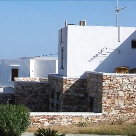 Loukia Artemonas